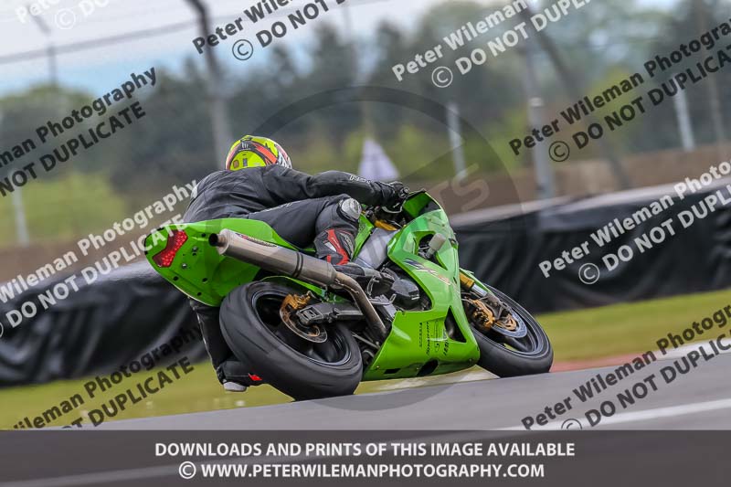 PJ Motorsport Photography;donington no limits trackday;donington park photographs;donington trackday photographs;no limits trackdays;peter wileman photography;trackday digital images;trackday photos